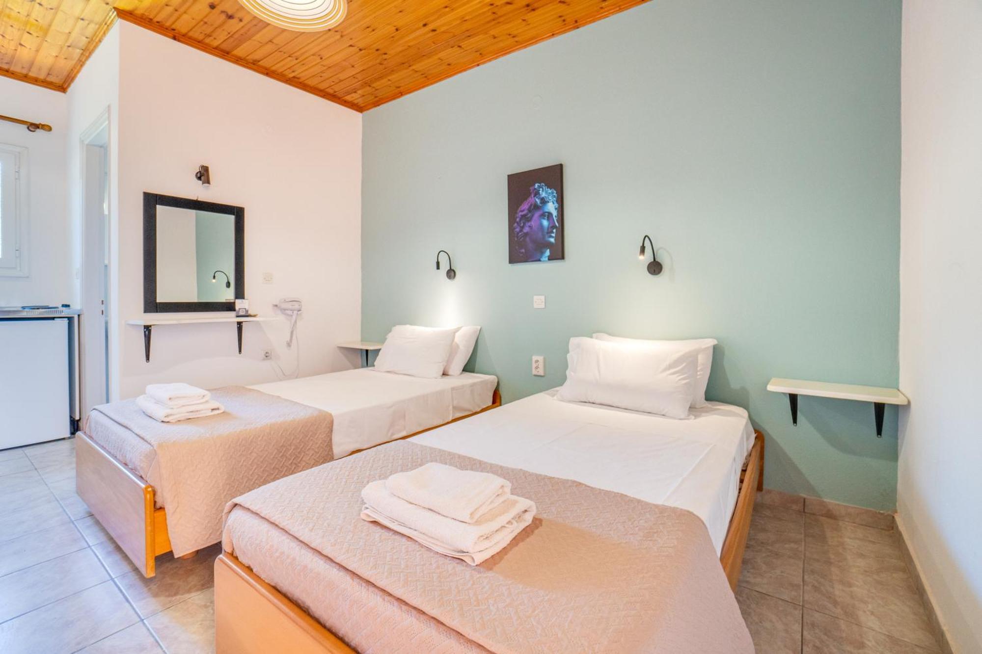 Sandy Beach Complex By Konnect - Annexe Building Kavos Bilik gambar
