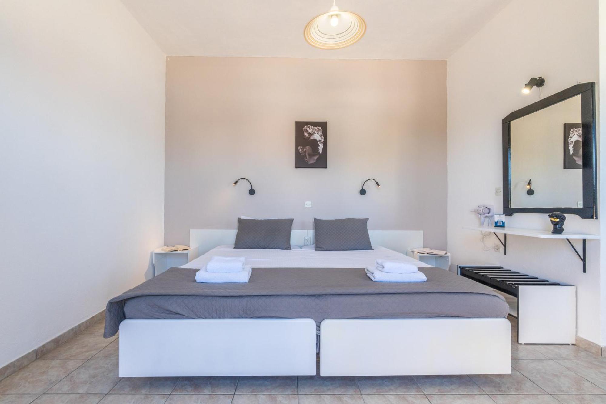 Sandy Beach Complex By Konnect - Annexe Building Kavos Bilik gambar